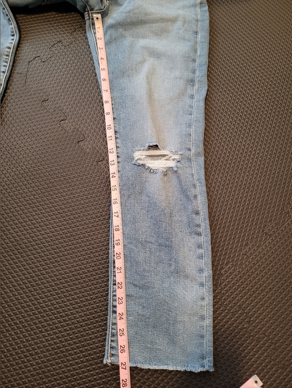 Levi's Light Blue Straight Leg Jeans - Picture 5 of 8